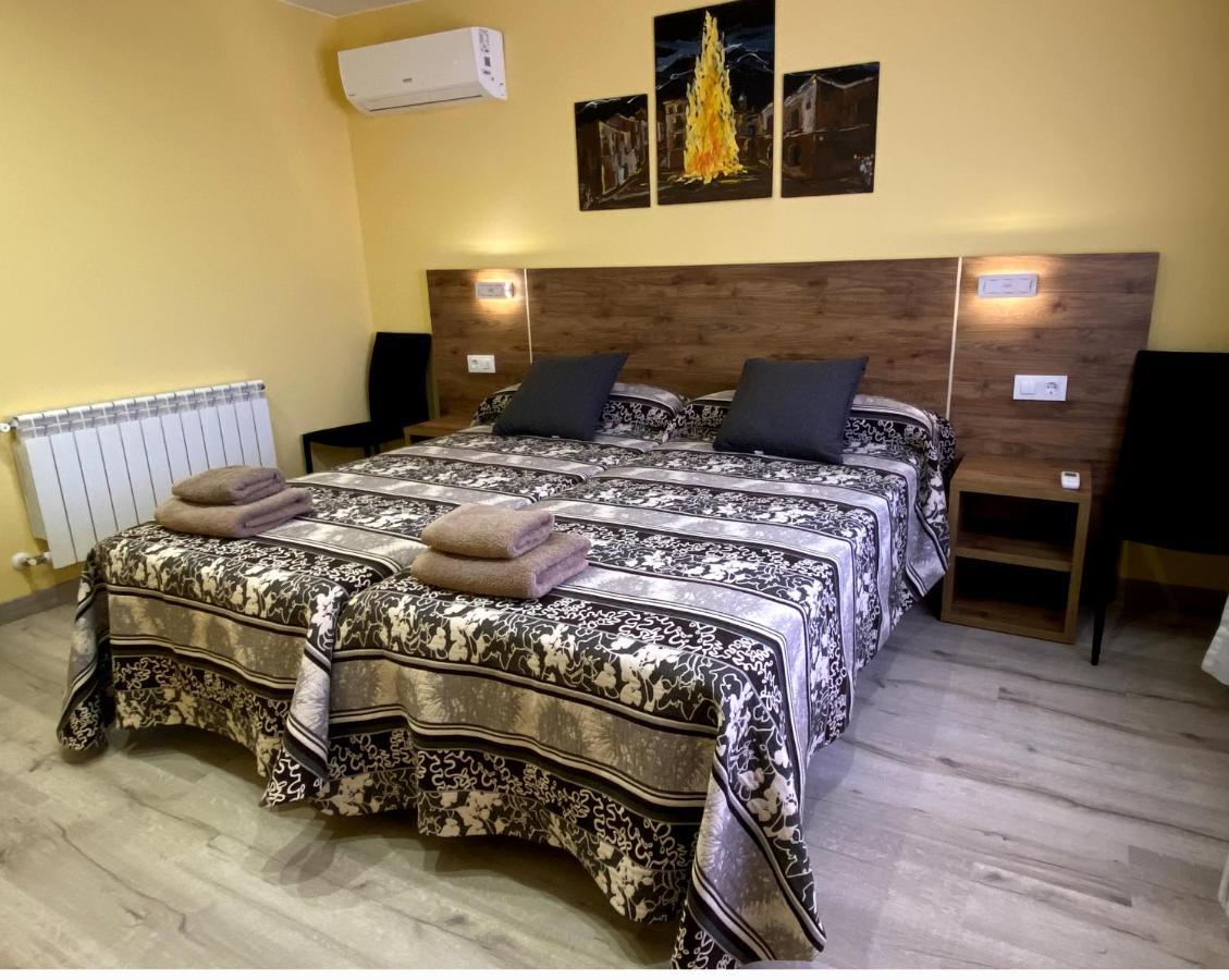 Apartamentos De Turismo Rural Las Eras Castelserás 外观 照片