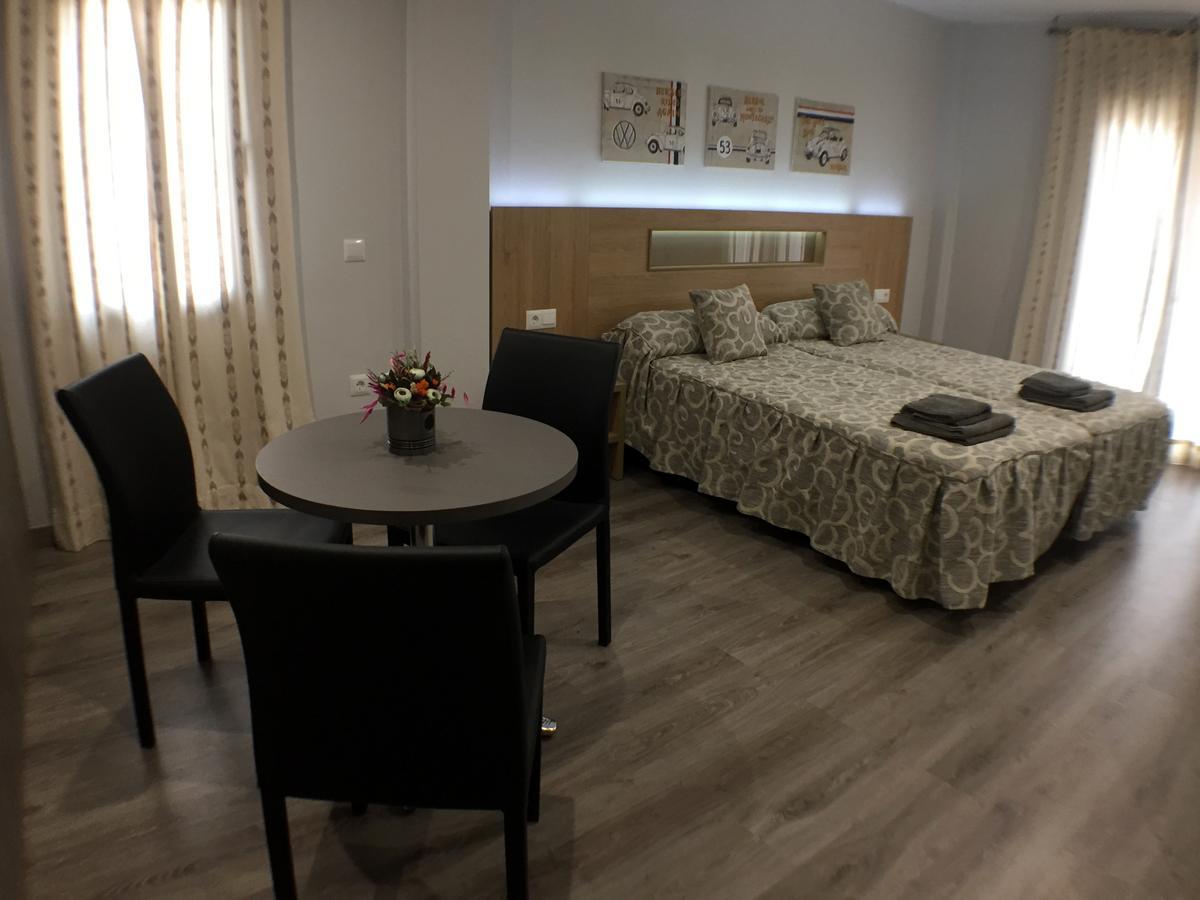 Apartamentos De Turismo Rural Las Eras Castelserás 外观 照片