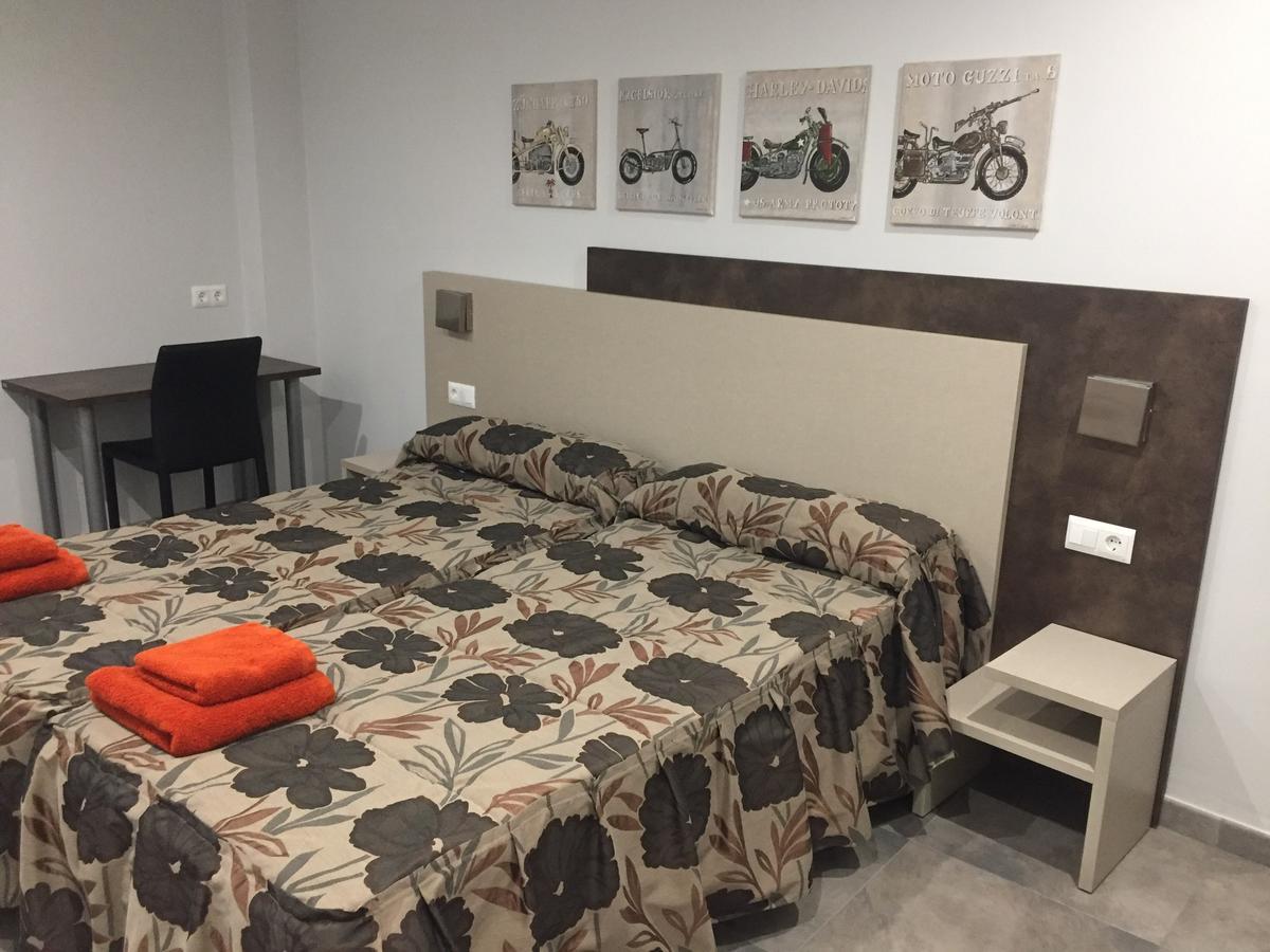 Apartamentos De Turismo Rural Las Eras Castelserás 外观 照片